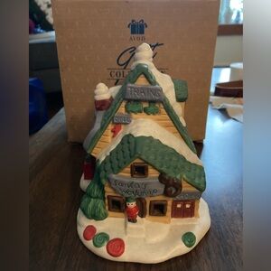 Avon Santa Town Elves’ Workshop